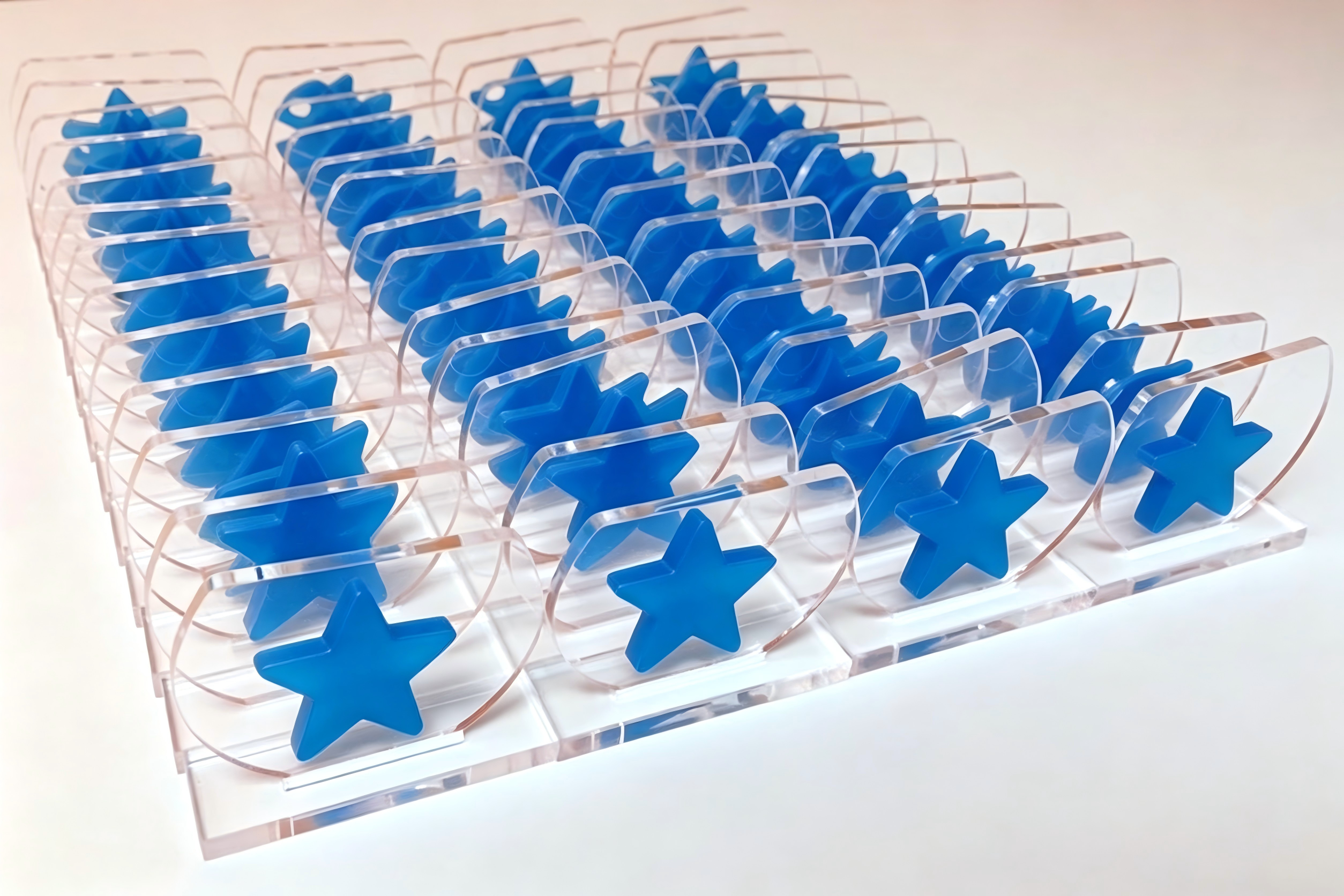 acrylic toy laser cutting 